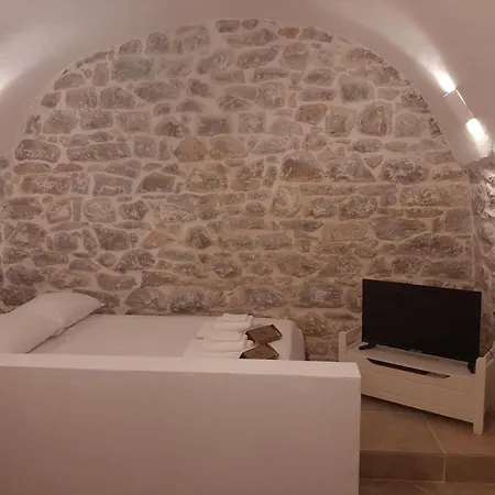 Laas Manor 1819 Apartment