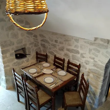 Appartamento Laas Manor 1819 *