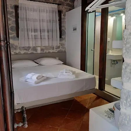 Laas Manor 1819 Areopoli