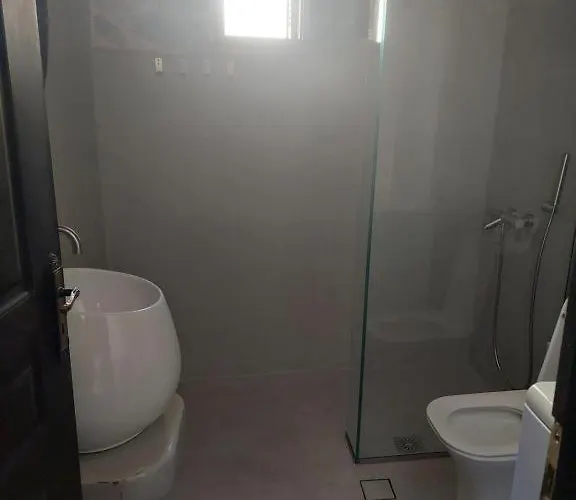 Laas Manor 1819 Apartment *